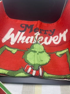 🎄 Grinch Christmas Throw Pillow Cover – Zippered